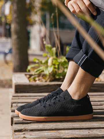 Jet Black / 8